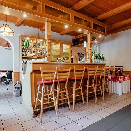 Antares Guest house *