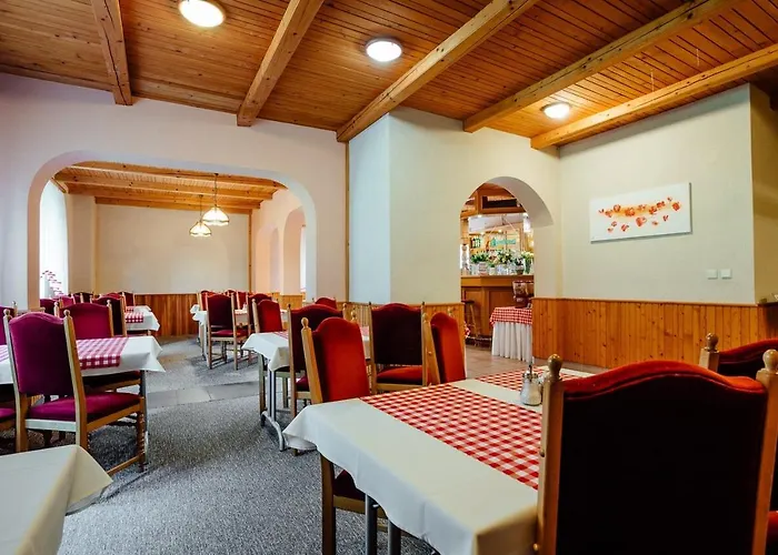 Antares Πανσιόν 3*
